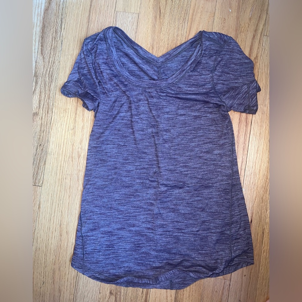 Purple Lulu Workout Top! Super comfy